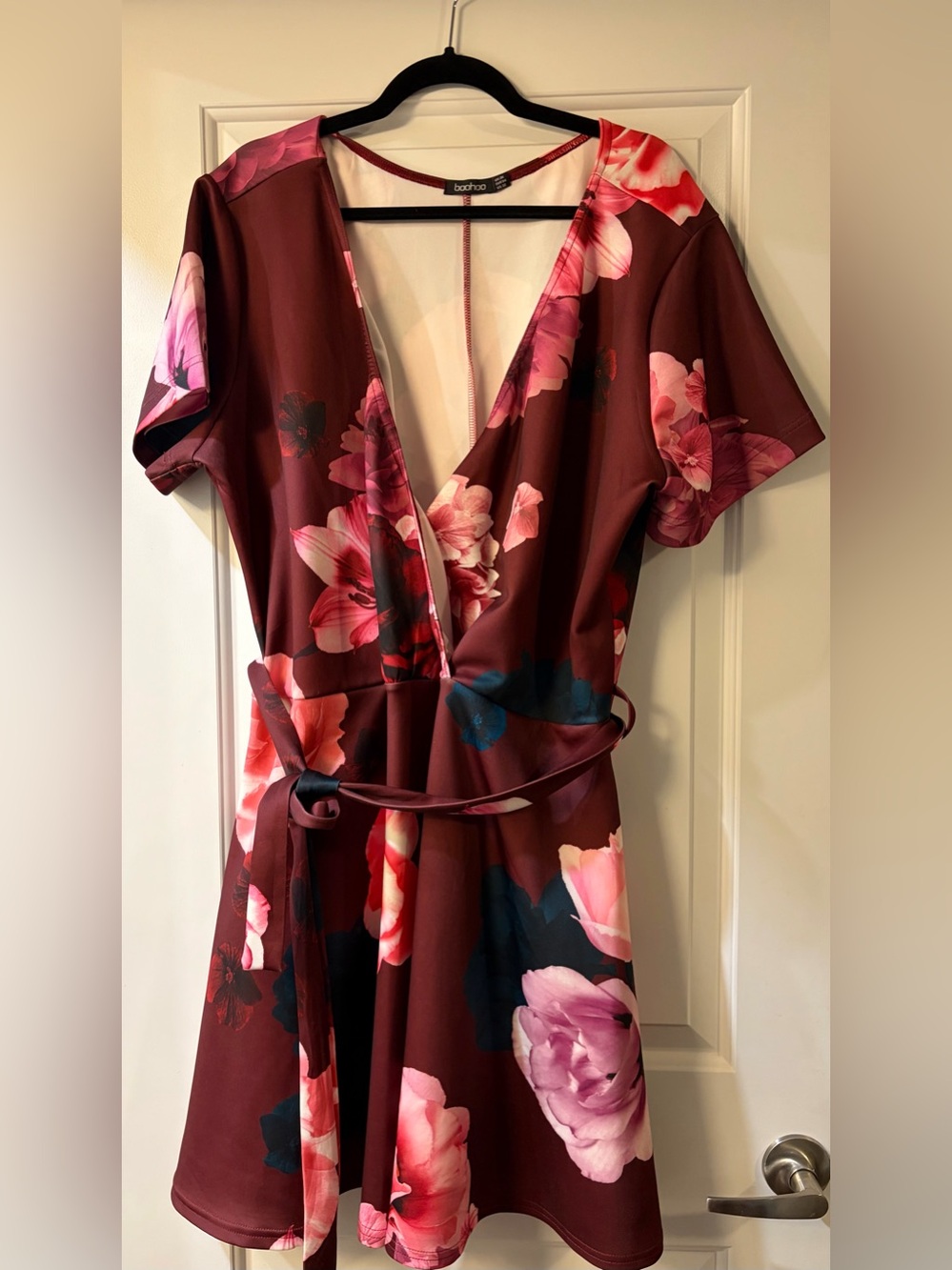 UK brand BOOHOO Burgundy Floral faux Wrap Dress with Pink Blooms